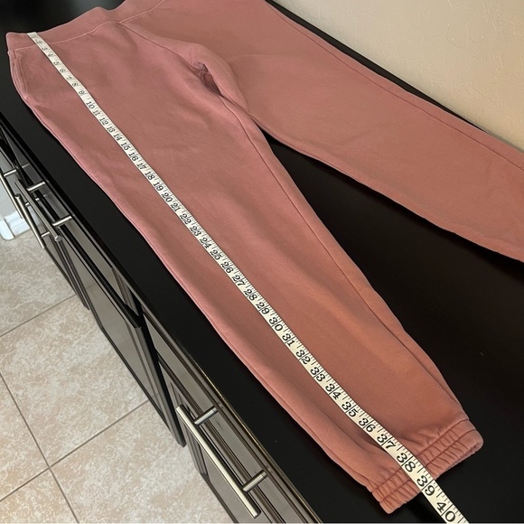Girlfriend Collective Organic Cotton Mauve Joggers, size S - Picture 15 of 15